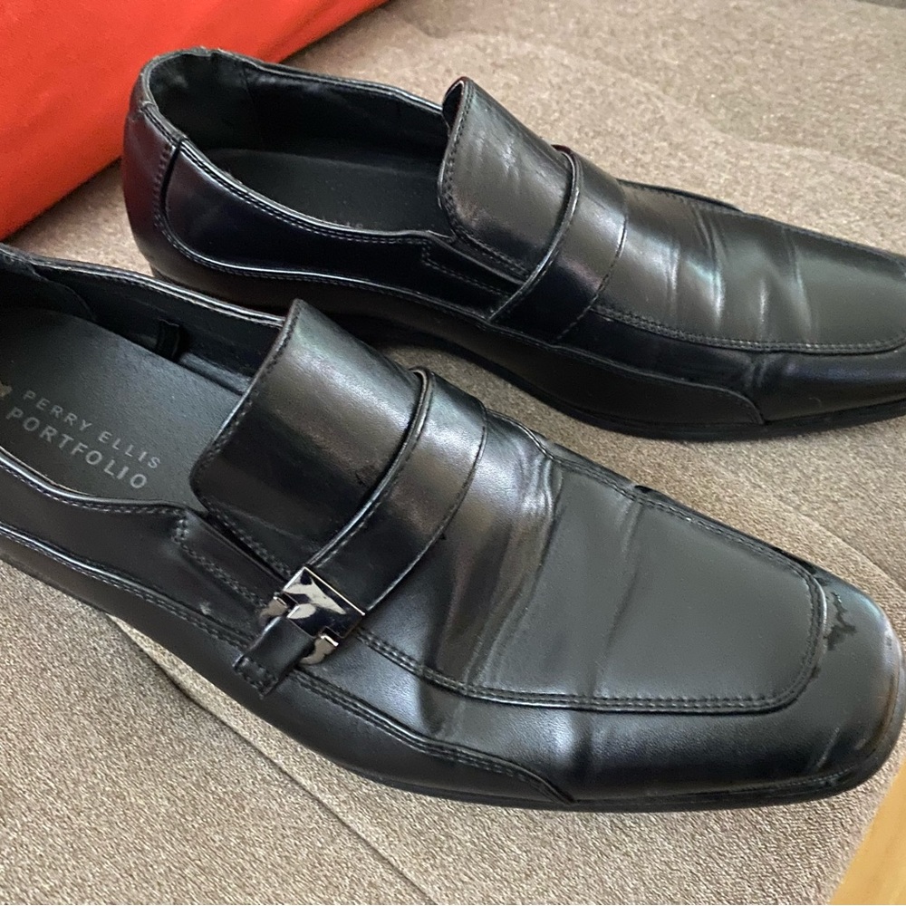 Perry Ellis Portfolio Size 10